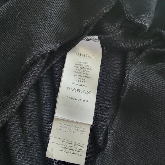 Gucci black sweatshirt with interlocking GG logo in aqua on front, size Large - Picture 5 of 9